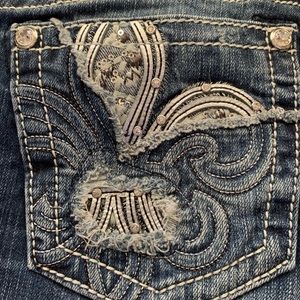 Miss Me easy straight size 30